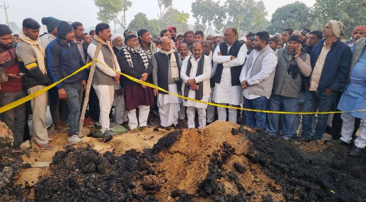 Five people burnt alive while sleeping in house fire in mau villagers could not stop  tears