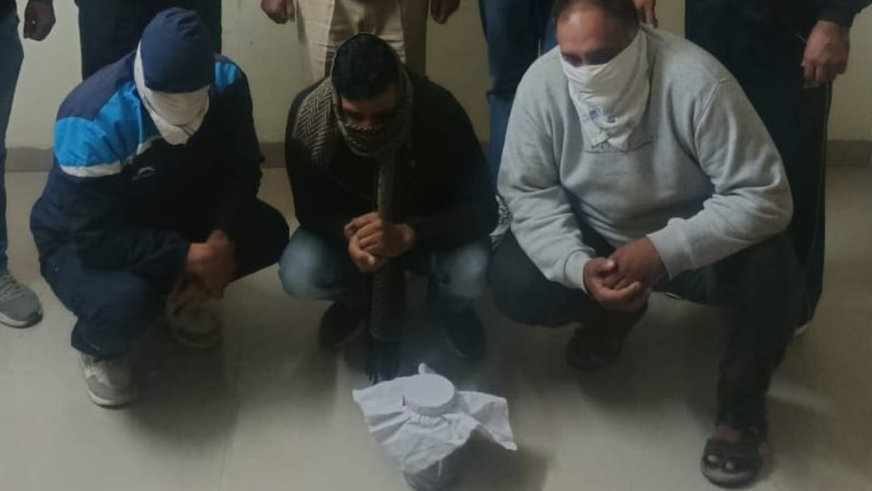 SSB and IRB personnel arrested with 470 grams of smack in Rohtak