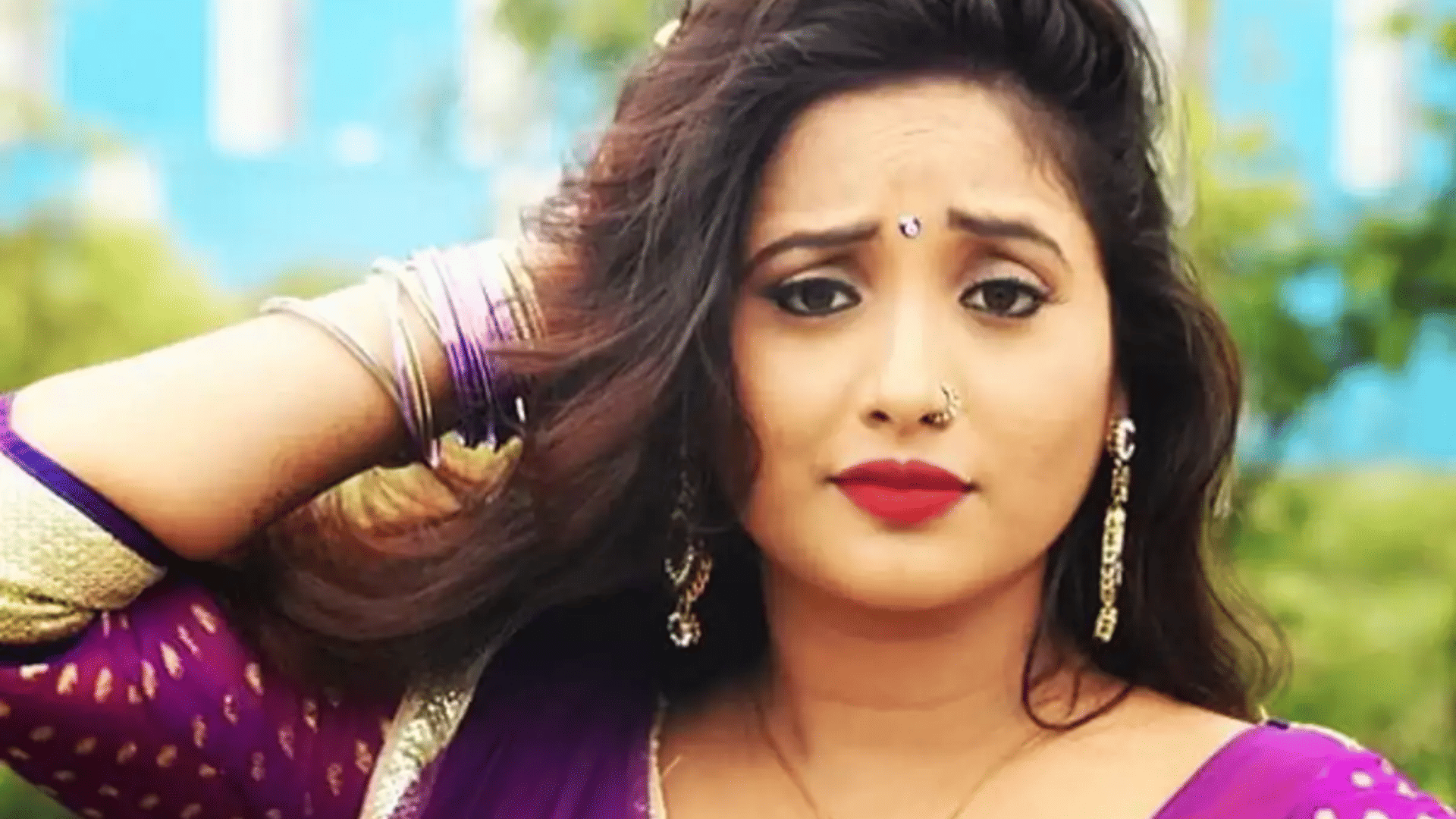Bhojpuri actress Rani Chatterjee and Poonam Dubey had cat fight because of her bikini photos
