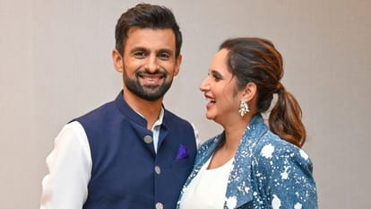 The Mirza Malik Show Sania Mirza Sing song Kundi mat khadkao raja for Shoaib Malik see video