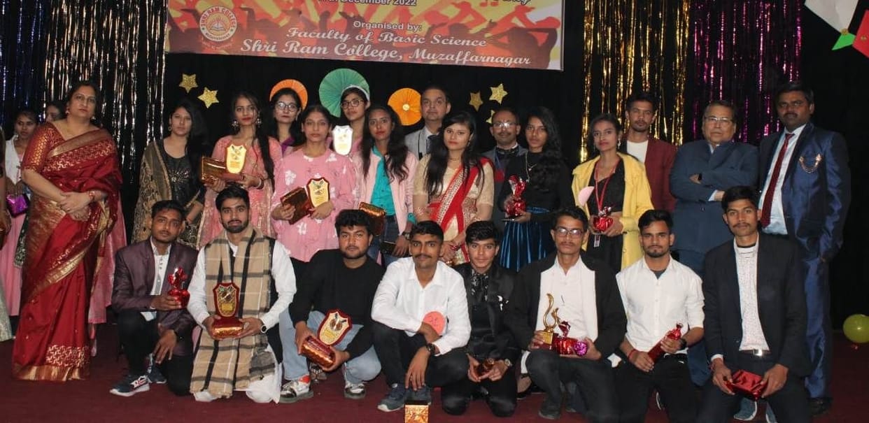 Ayushi stood first in solo dance