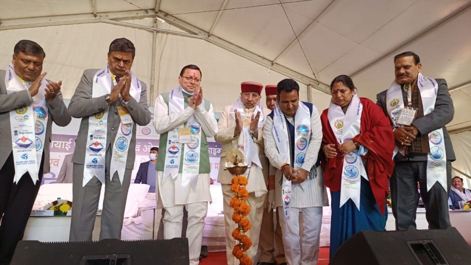 Uttarakhand News: CM dhami inaugurates Water Sports Asian Championship in Tehri Lake