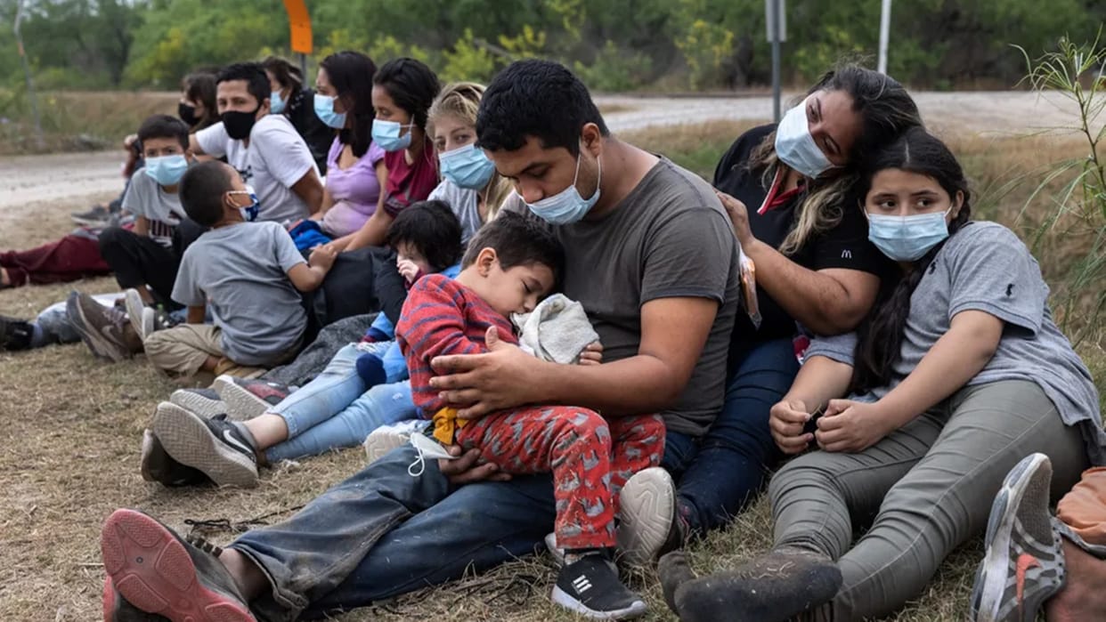 US Supreme Court keeps controversial border policy on Mexico migrants in place news in hindi