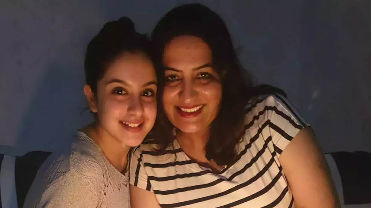 Tunisha Sharma Death Case Ali Baba Dastaan E Kabul Actress mother claims sheezan wanted her to accept islam