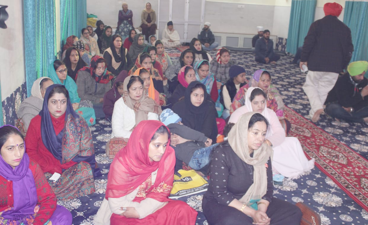 Gurdwaras of the district echoed with Shabad-Kirtan