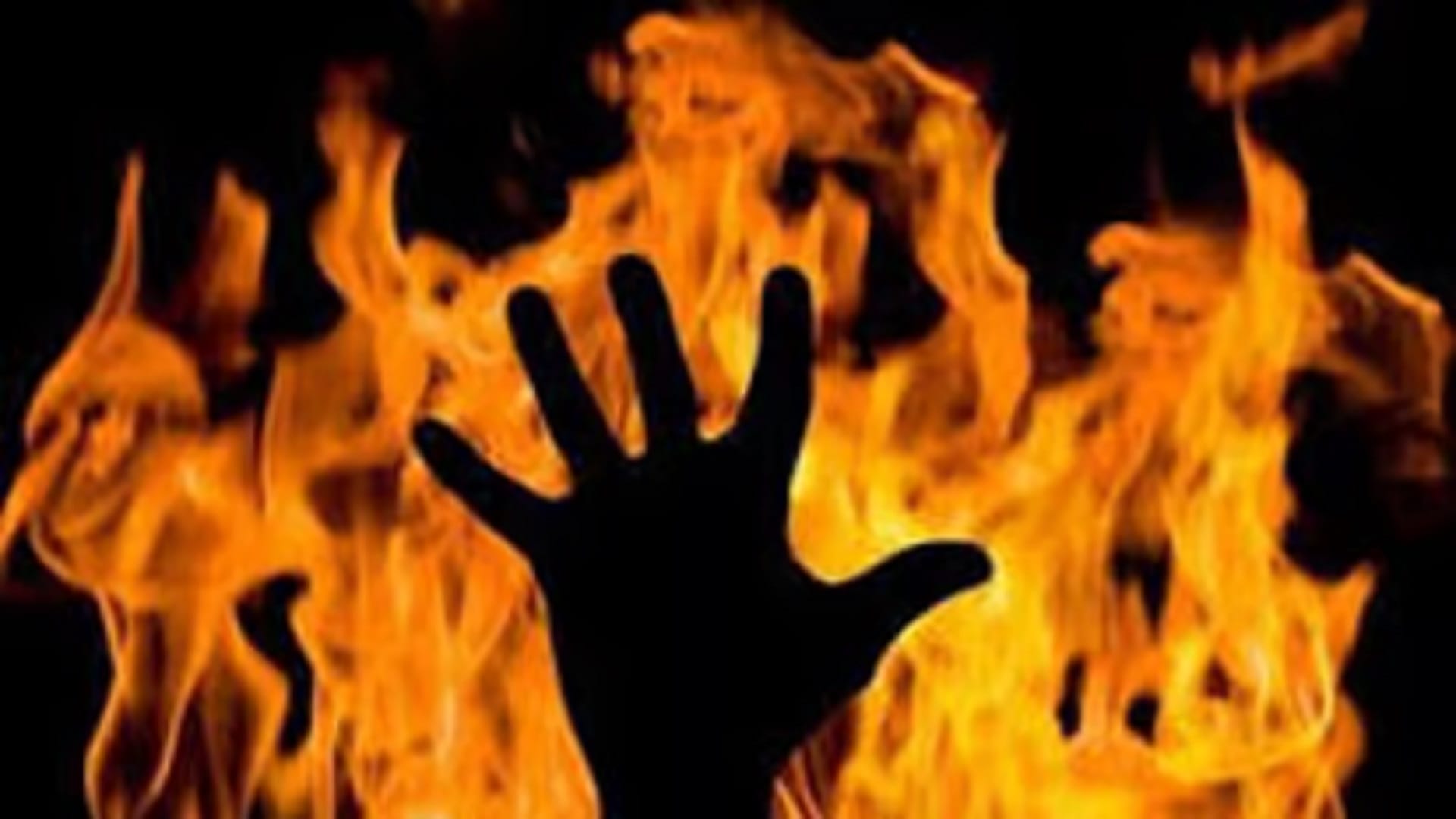 woman attempted self-immolation in chhattisgarh rajnandgaon
