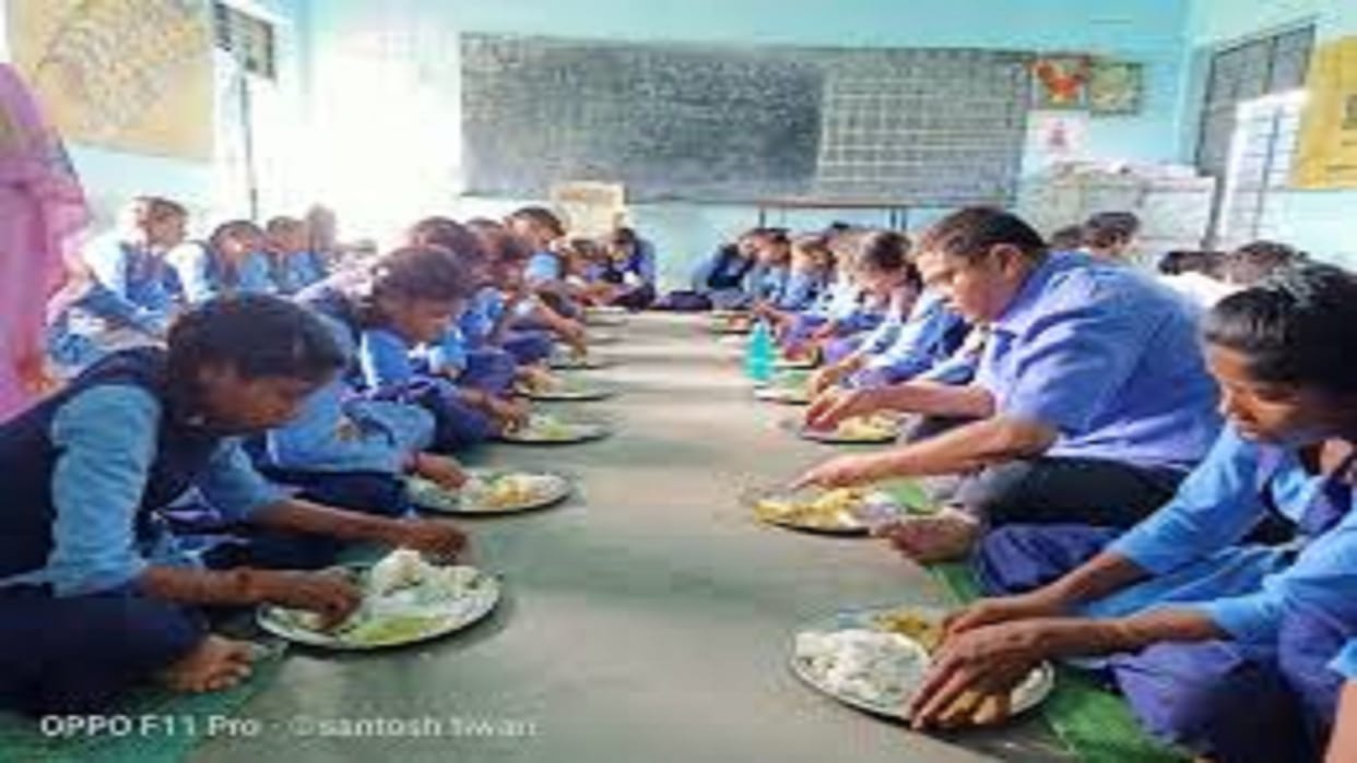 New system: Happiness can be shared by giving nutritious food to children in government schools