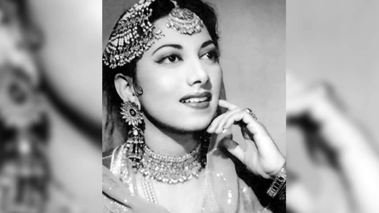 Esther Victoria Abraham aka Pramila First Female Producer and first miss India on her birthday see her journey