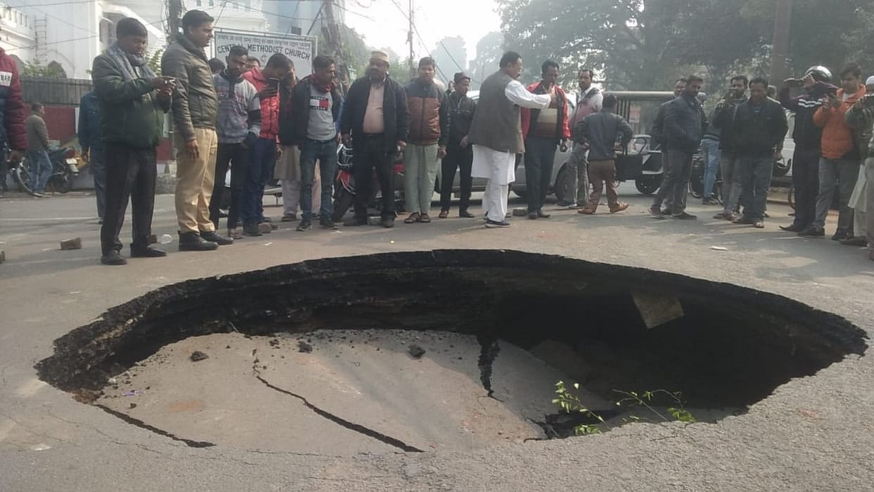 A road in lalbagh near a charch sunk in lucknow.