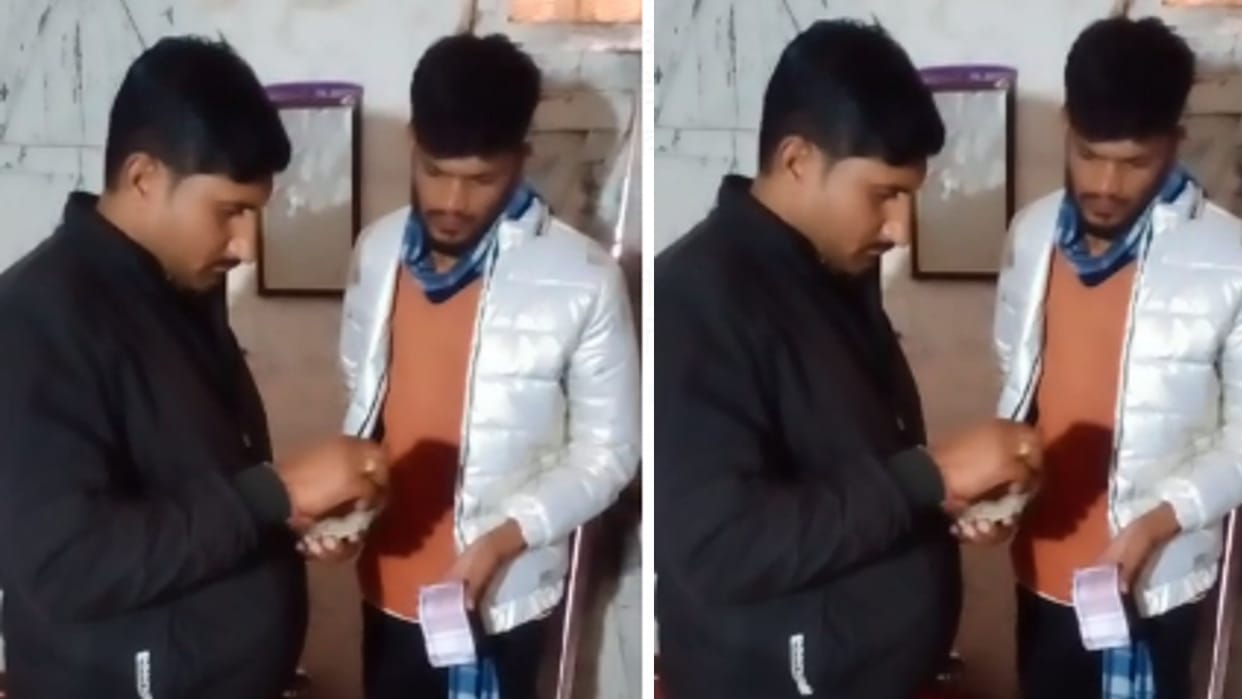 Damoh: Policemen were taking money by threatening, complained to SP