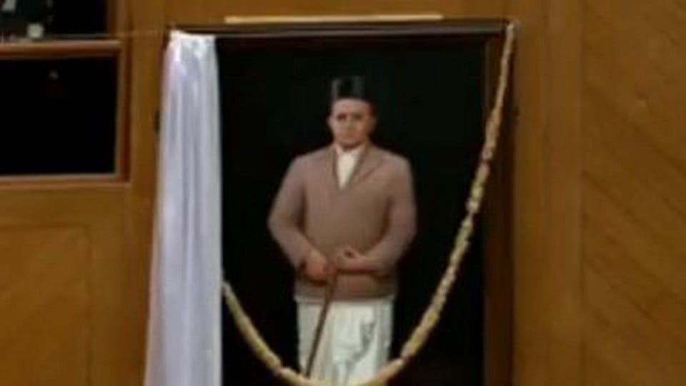 VD Savarkar photo installed inside Hindalga jail with Karnataka minister BC Nagesh in attendance
