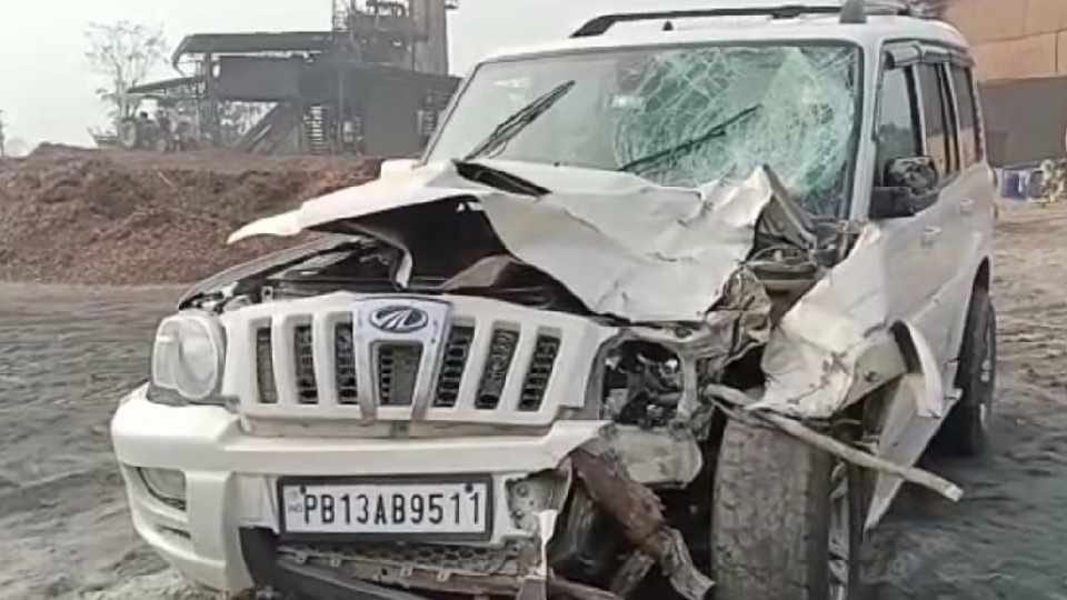 Four people died in a road accident in Sangrur of Punjab