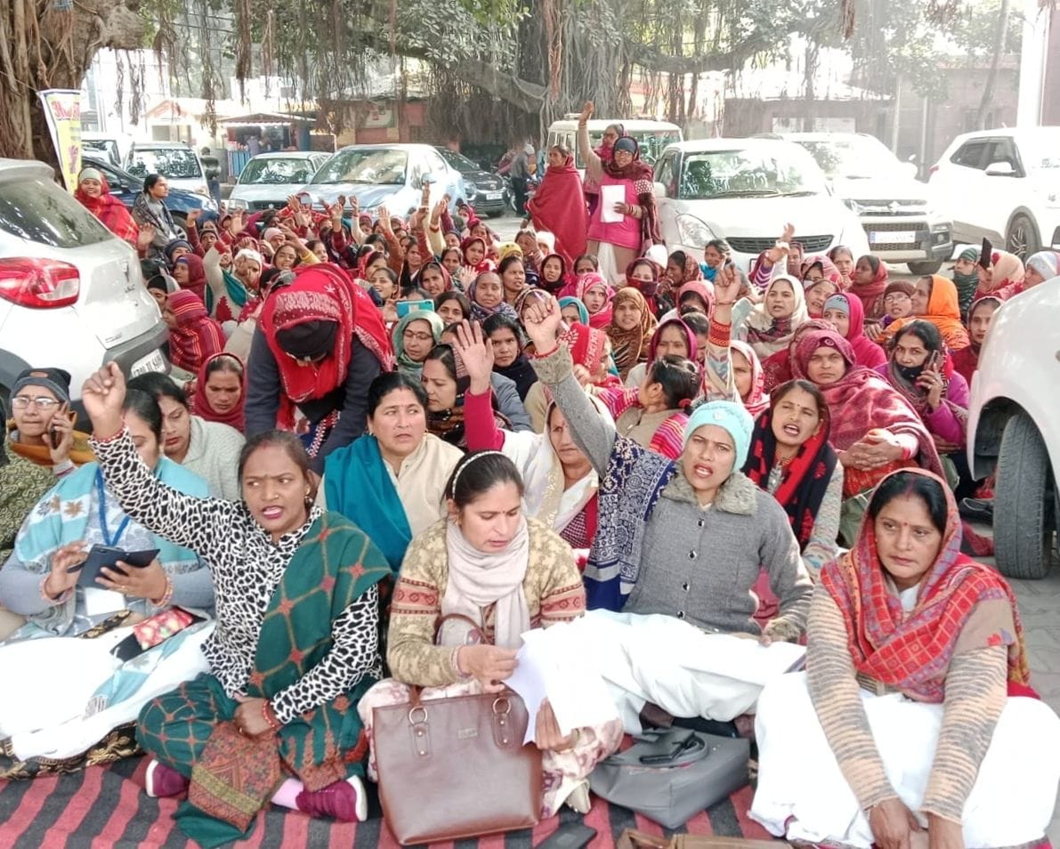 Asha's protested for not getting the right money for the work