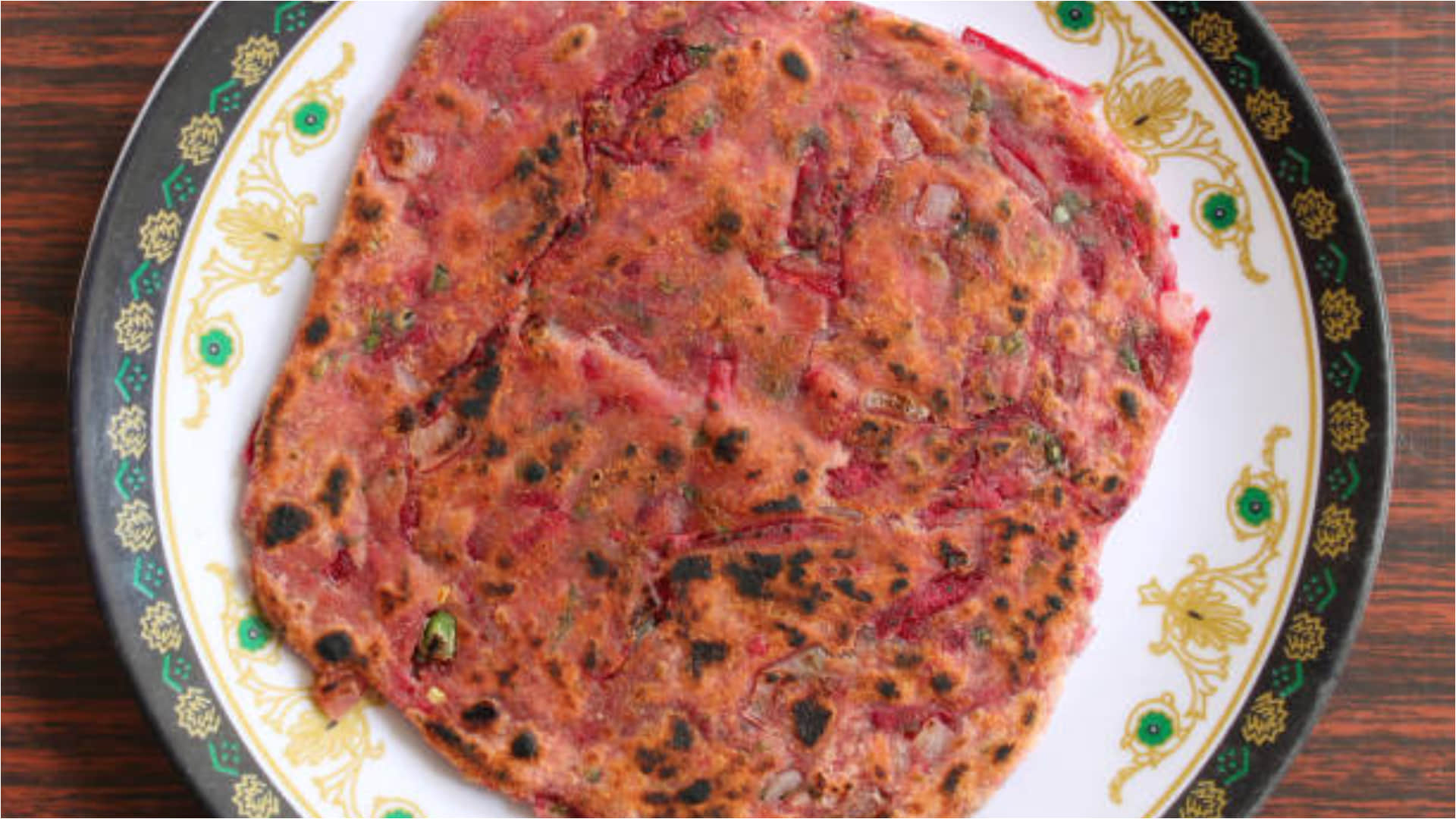 breakfast recipe gajar ka paratha must make in winter