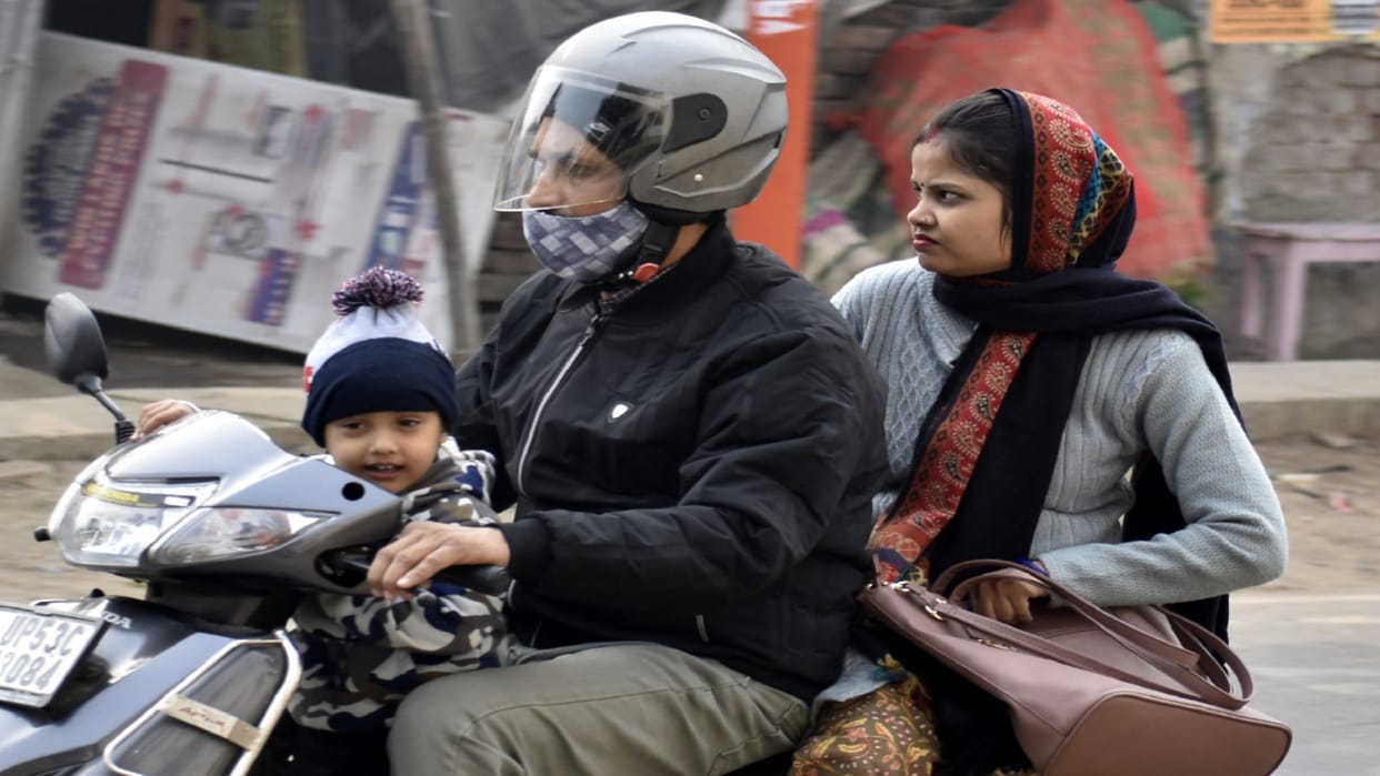 cold increases after heavy mercury dropped in gorakhpur