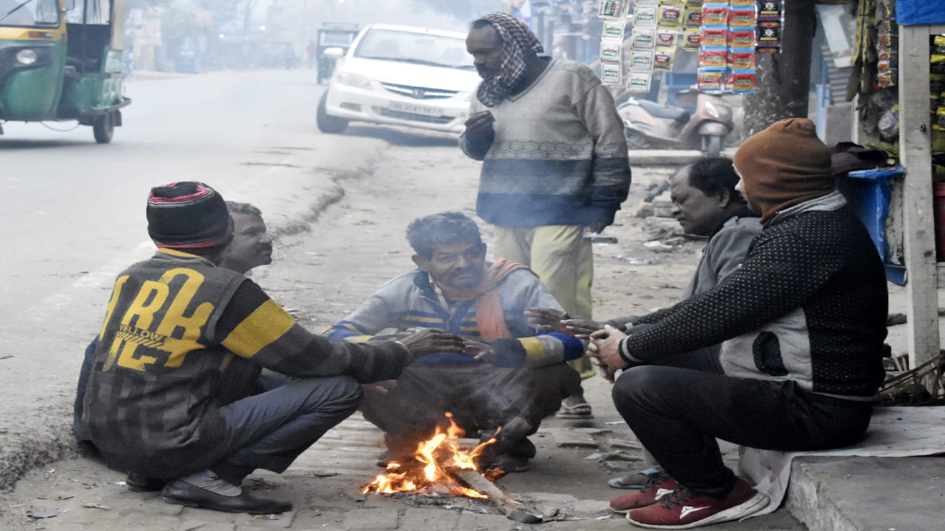 cold increases after heavy mercury dropped in gorakhpur