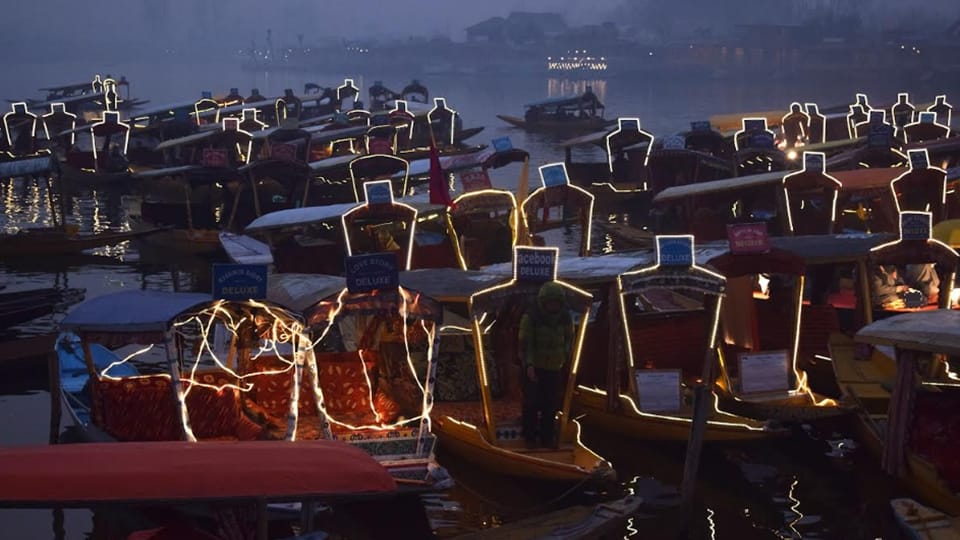 Kashmir: Hotels packed for New Year celebrations in the valley, hopes of crores of business from tourist place