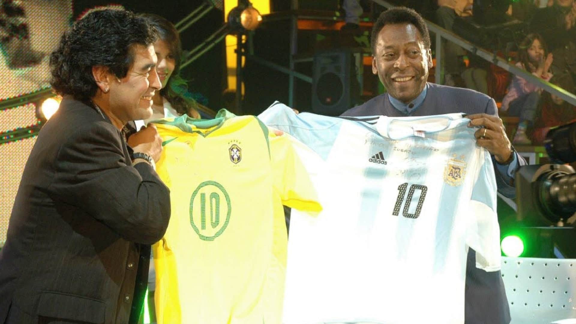 Pele Maradona  Will play football together in the sky PELE message for Maradona went viral after his death