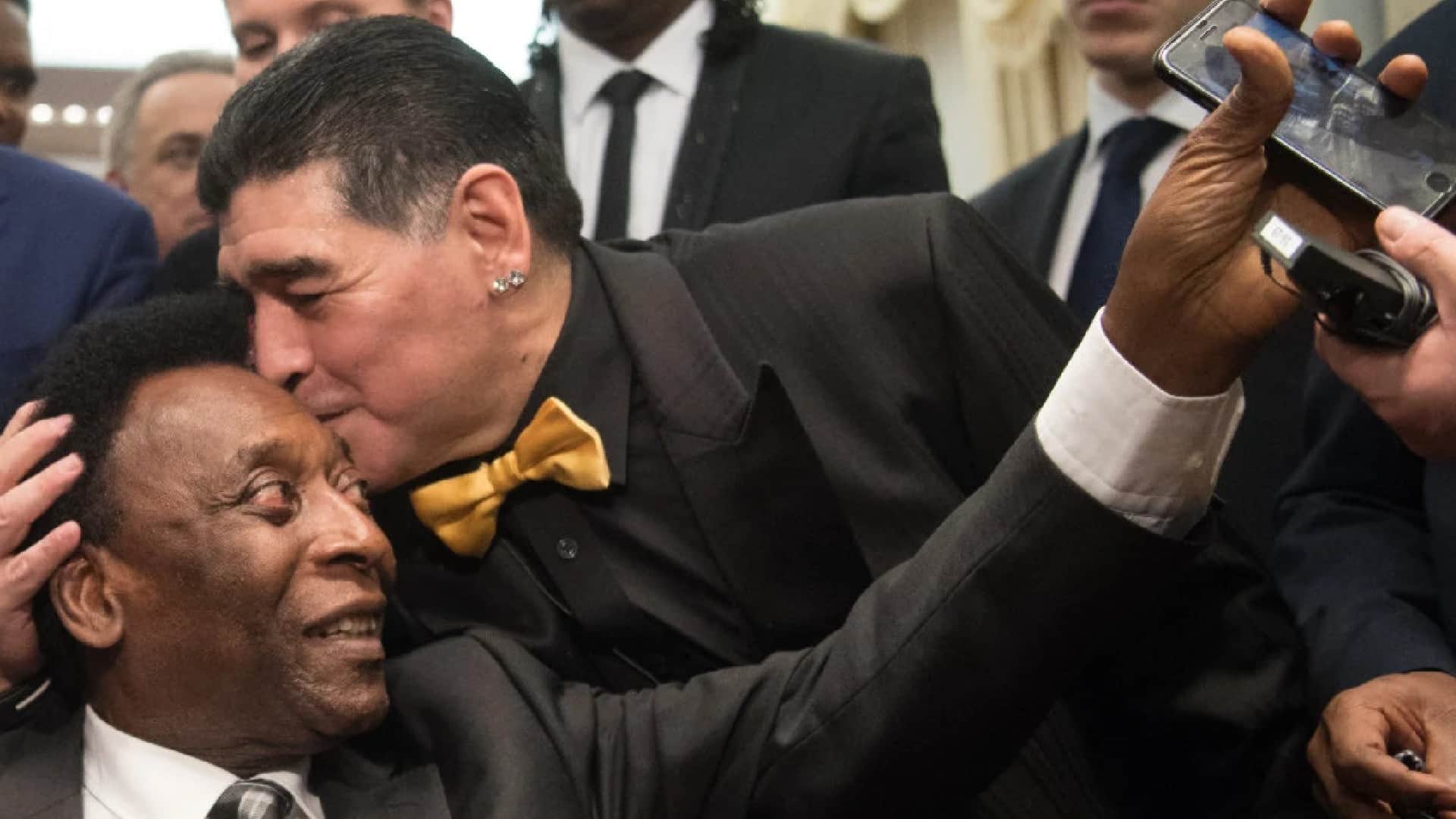 Pele Maradona  Will play football together in the sky PELE message for Maradona went viral after his death