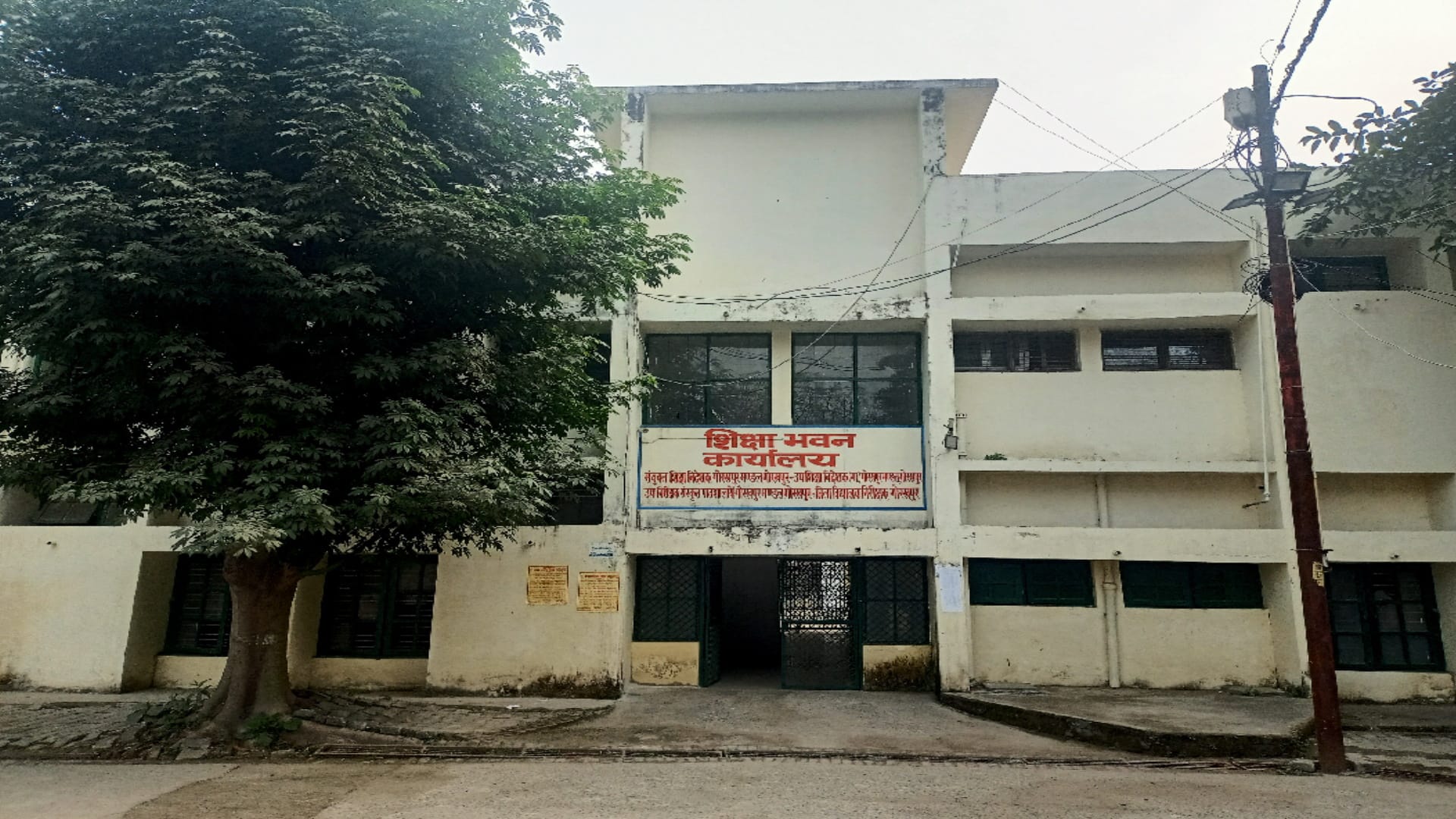 achievements of teachers became an example amidst shortcomings of system In Gorakhpur