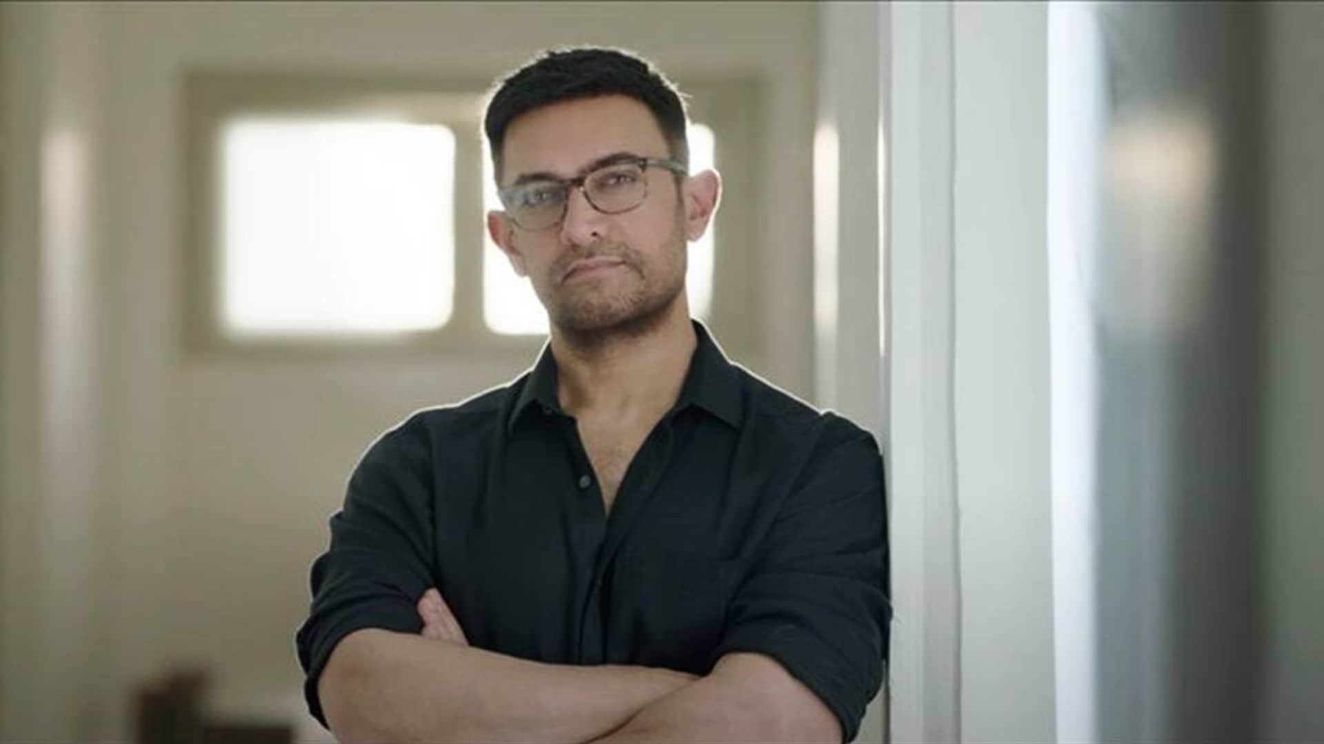 Bollywood Stars do not use social media ranbir kapoor rani mukerji aamir khan saif ali khan know the reason