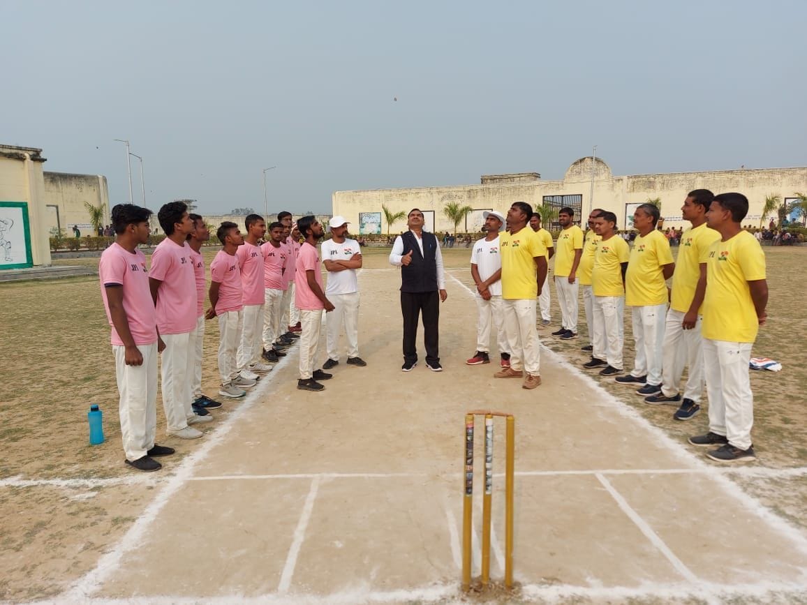 Chitrakoot: Final match will be held between Writers and Juvenile