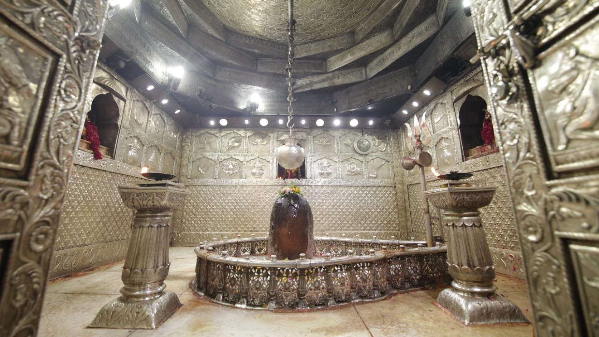 Ujjain Mahakal News: Devotees Visit in Mahakaleshwar Temple Darshan Today 31st December 2022