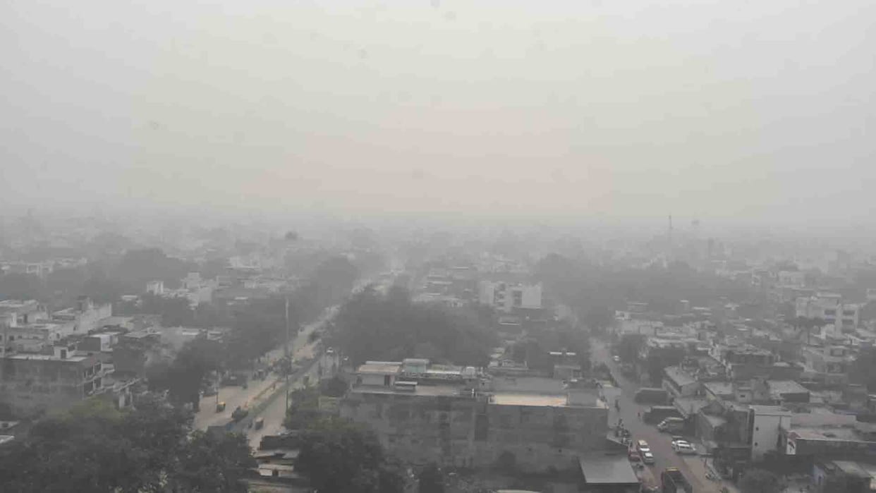 Kanpur: Pollution also increased with cold, worst air in IIT, AQI was 455