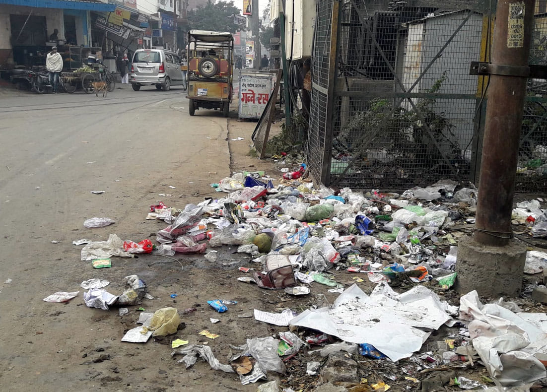 Heaps of dirt on the roads, bad condition due to stench