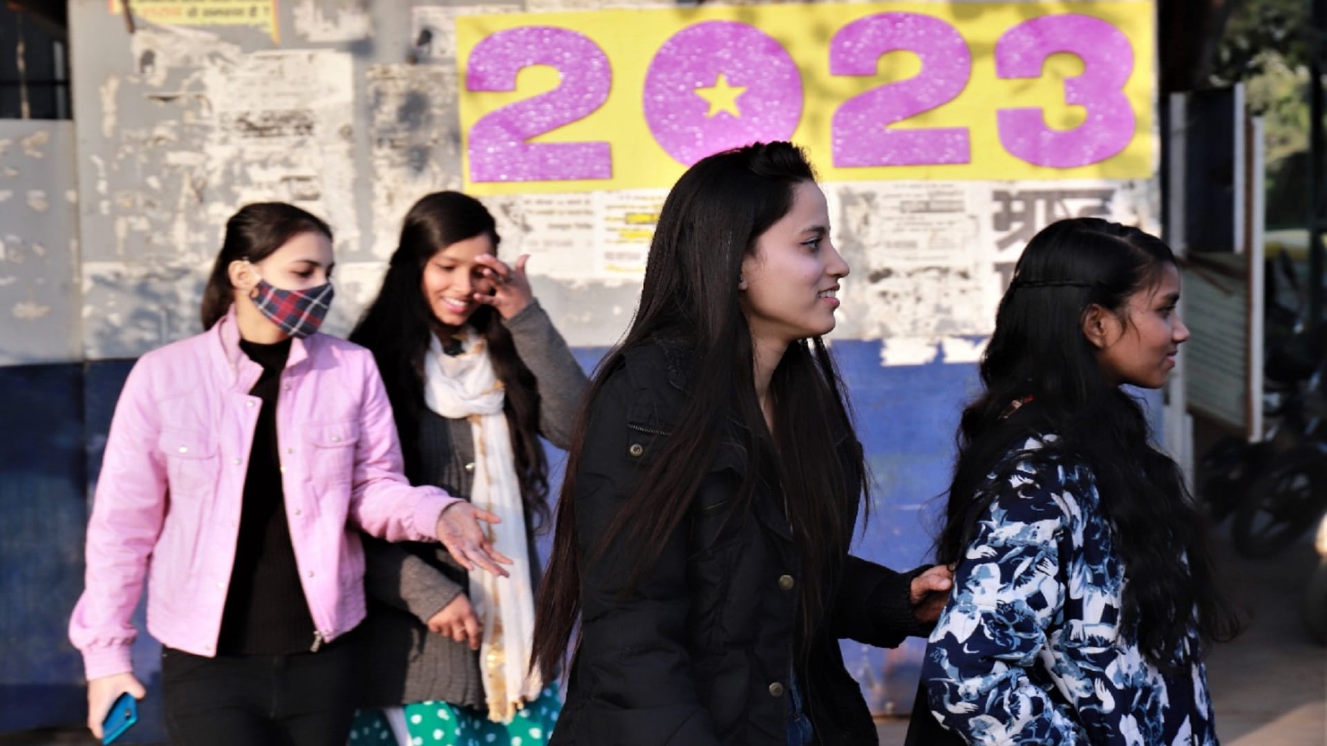 New Year Eve Delhi people came out to welcome the New Year celebrated in hotels