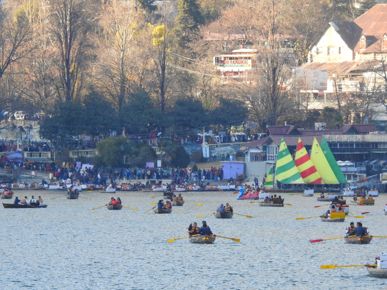 New year 2023 celebration in Uttarakhand tourist Huge crowd and traffic jam in mussoorie nainital