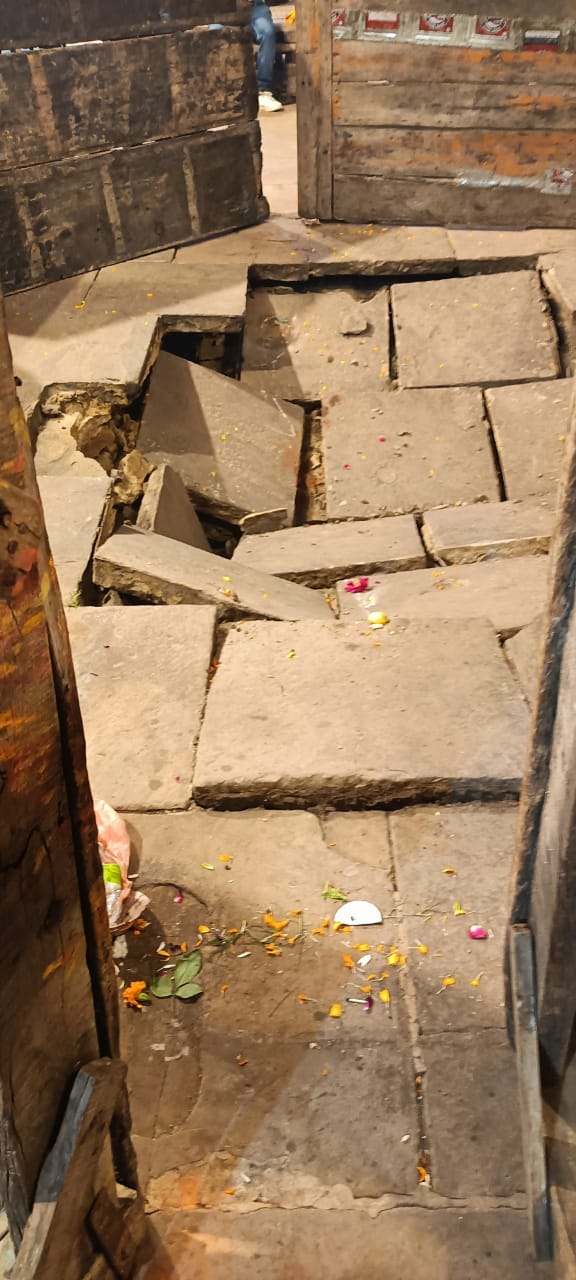 PHOTOS Land subsided at Sheetla Ghat during Ganga Aartia woman got trapped