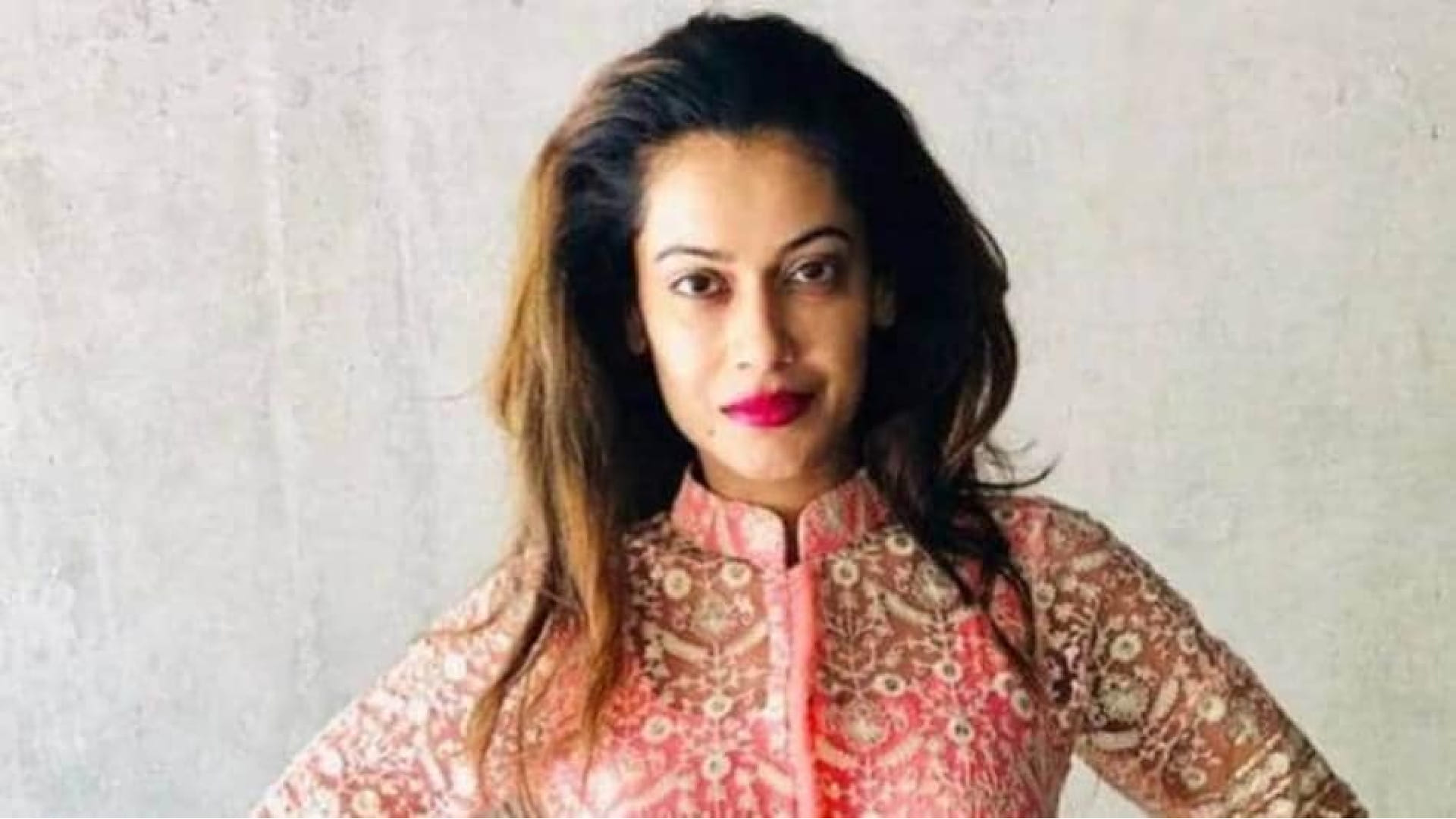Stars Who Became a Victim of Online Frauds from Payal Rohatgi to Puneet Issar