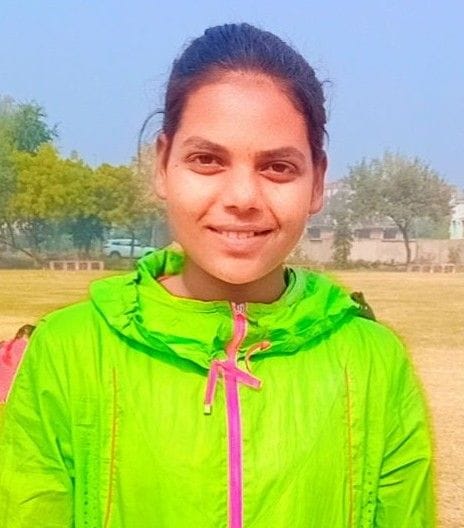 hand ball player kaniz and smita got incentive from eklavya kridka kosh