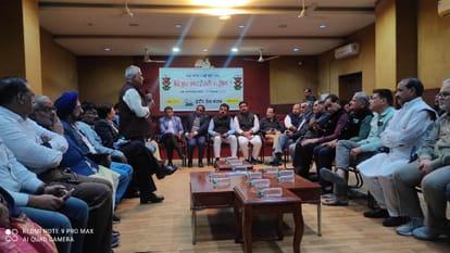 Indore: Dialogue to improve Indore's traffic, experts said - Indore should not become a traffic laboratory