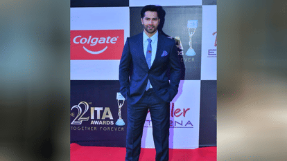 ITA AWARDS 2022 Rupali Ganguly abhimanyu Neil Bhatt Shivangi Joshi anil kapoor raveena set fire on stage