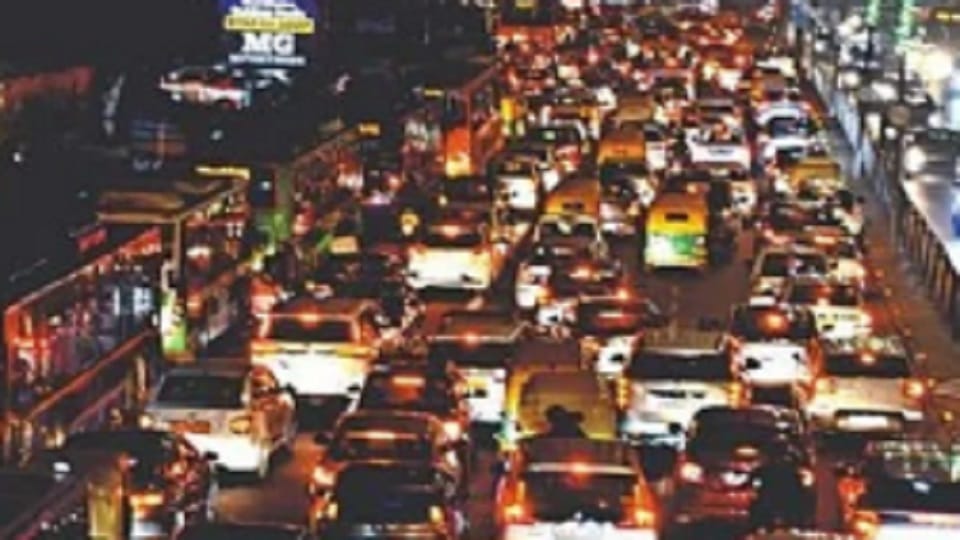 Delhi News : There was a huge jam on the celebration of the new year