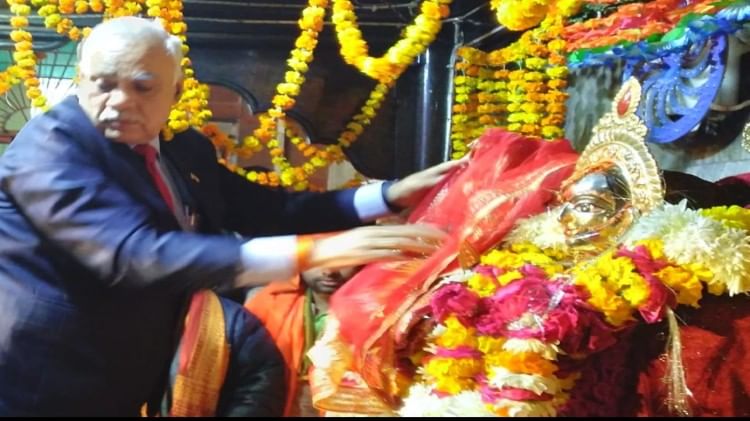 मुख्य सचिव दुर्गाशंकर मिश्र