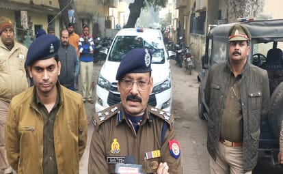 Station master, wife and child of Kashi station died under suspicious circumstances
