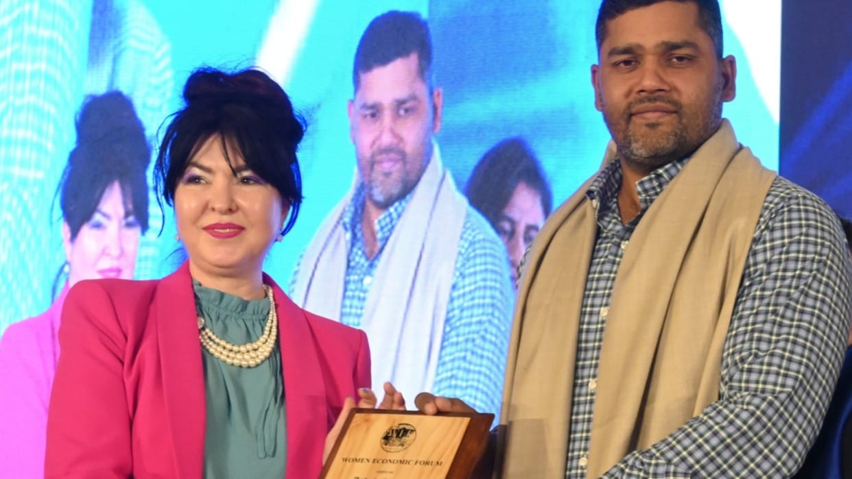 Gehlot government minister Ashok Chandna got Leader of Decade award