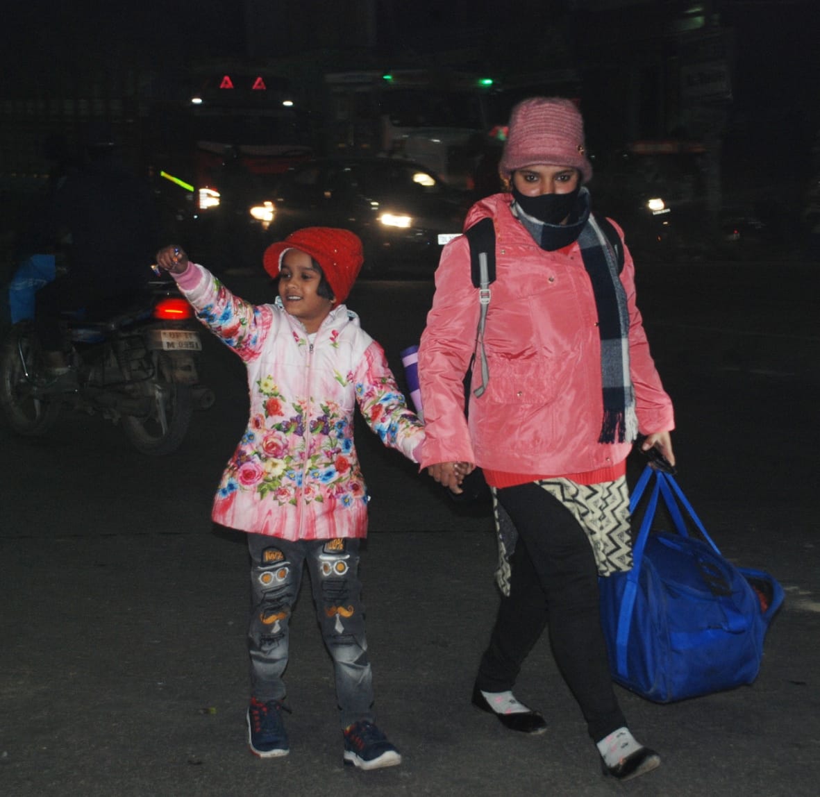 Cold increased again, temperature reached six degrees