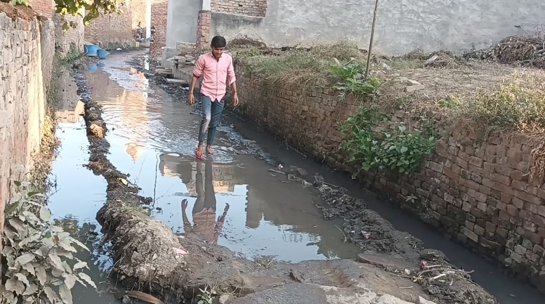 No evacuation and cleaning in Barka village