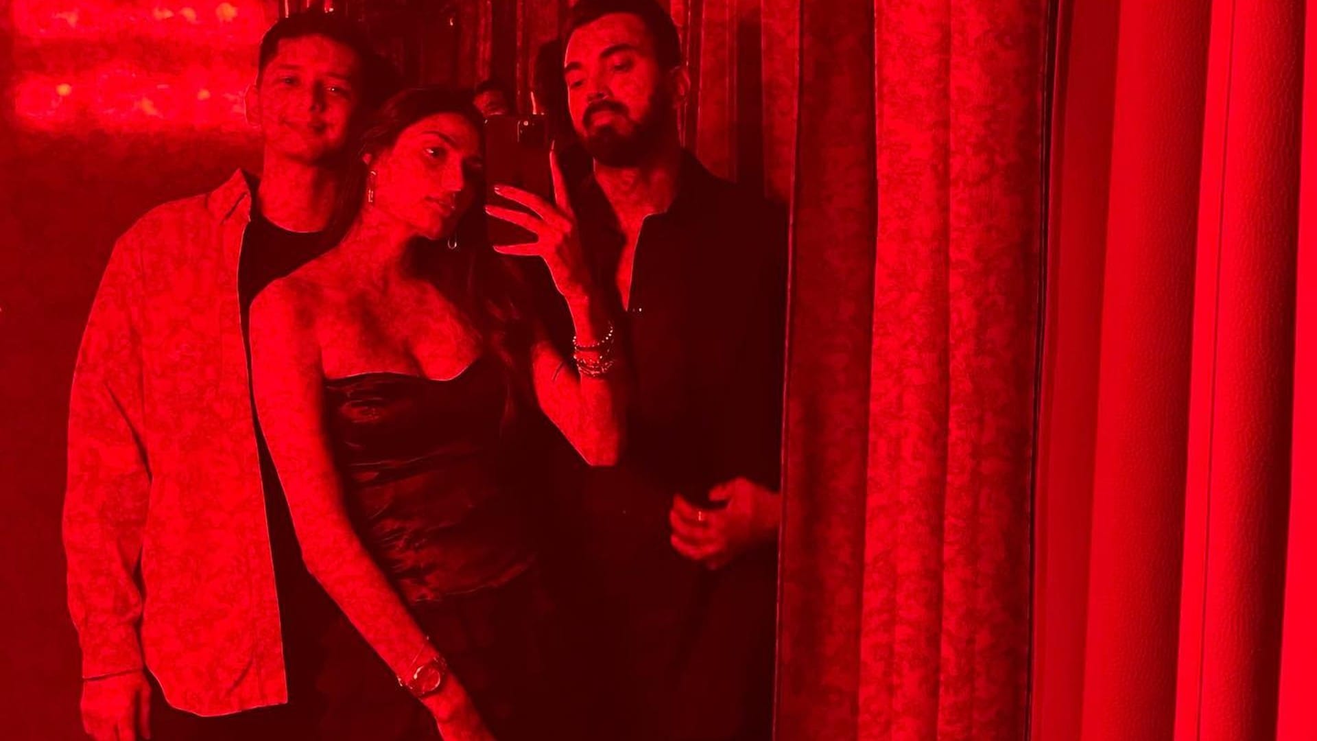 Indian Cricketer KL Rahul can marry Bollywood actress Athiya Shetty on January 23 BCCI gives leave