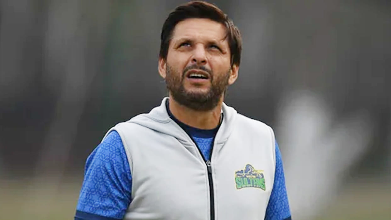 Shahid Afridi may continue as Pakistan chief selector, Mickey Arthur may become head coach again