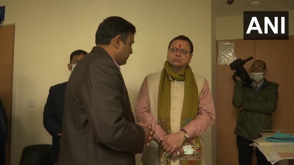 Rishabh Pant Accident: Cm Dhami meets Rishabh Pant at max hospital today
