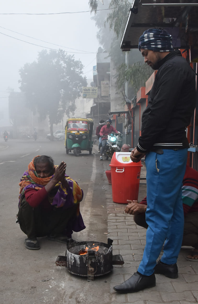 Surya Dev did not give darshan, Sheetlahar left shivering