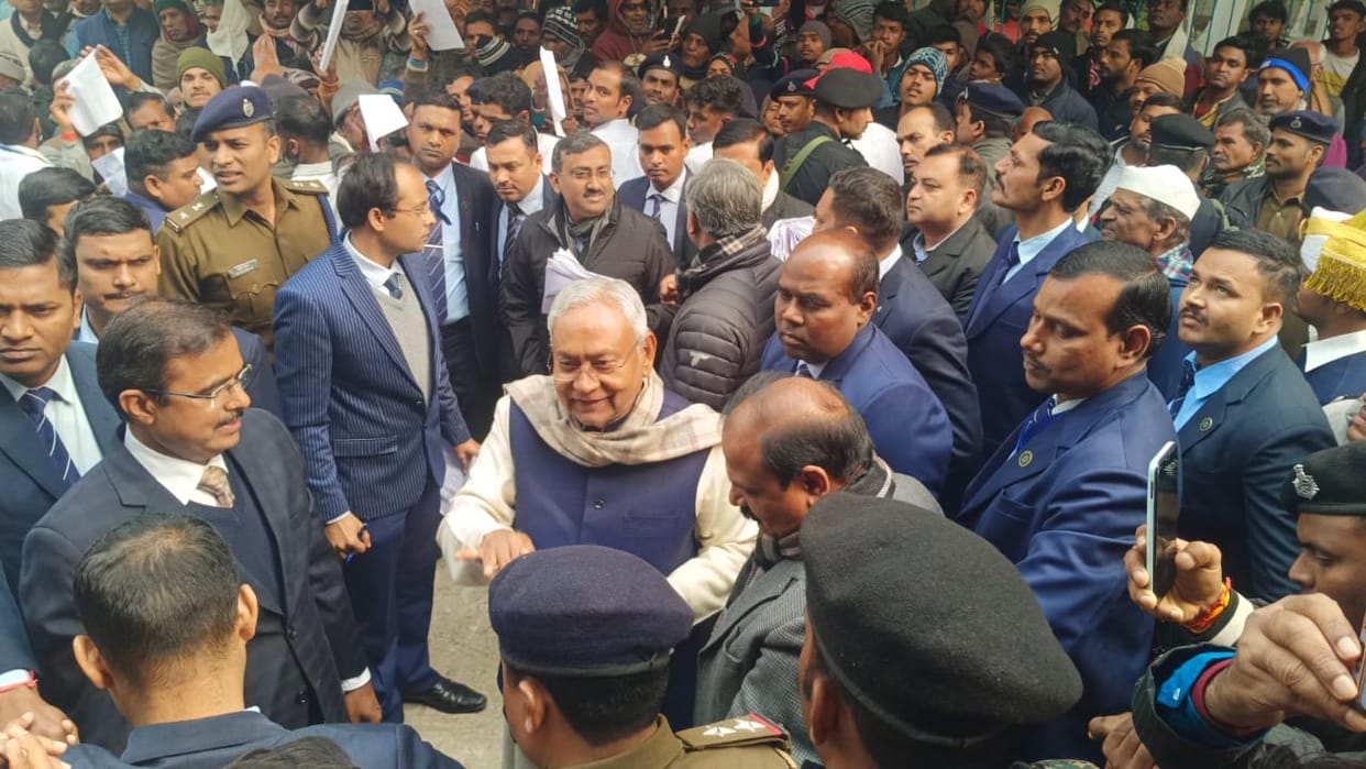 BIHAR: PHED worker shot before Nitish's arrival in Nalanda, terror of dozen youths at Harnaut station