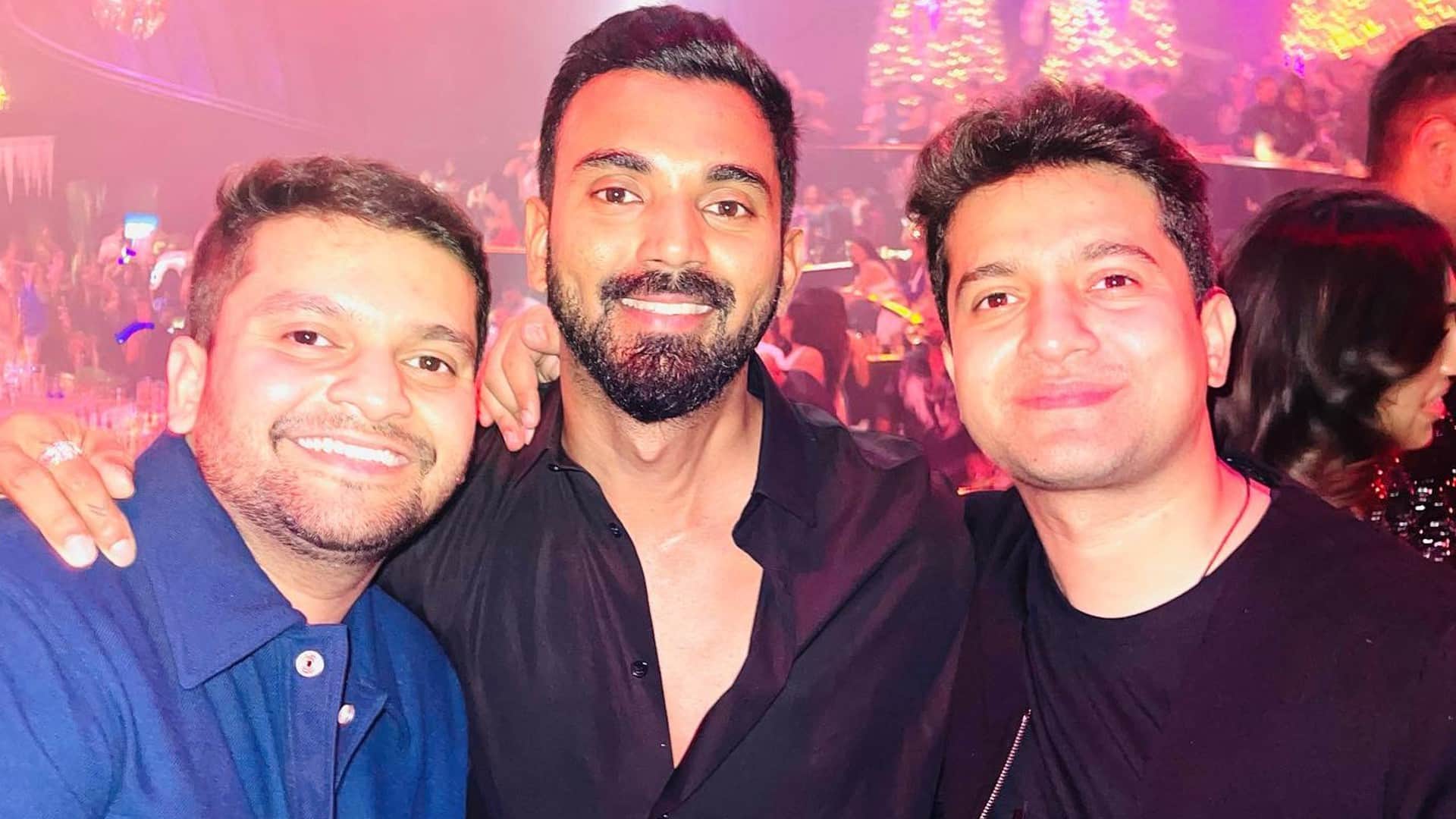 Kl Rahul Athiya Shetty Celebrate New year 2023 in Dubai see Photos here