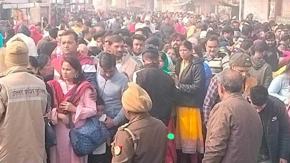 Vrindavan devotees reached Mathura to have darshan of their deity in new year