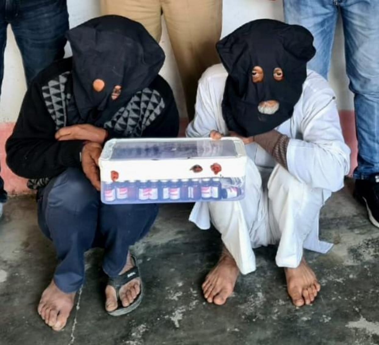 Cime in Uttarakhand Brothers arrested with 117 drug injections in Rudrapur